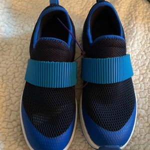 DSG Pace Slip On size 3.